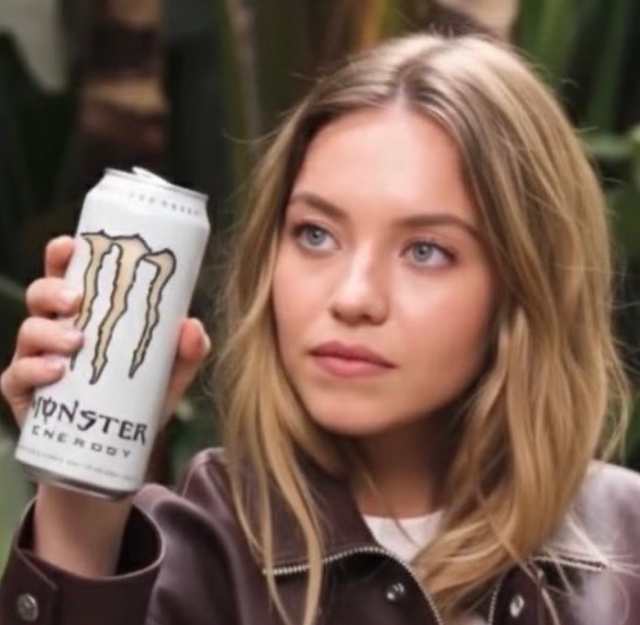 Brainrot visual right