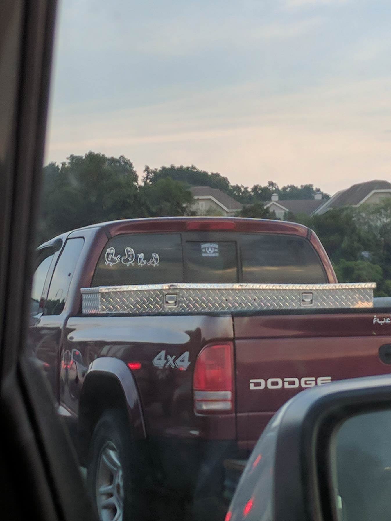 What is that A bean family ...sausages - Imgur.jpg