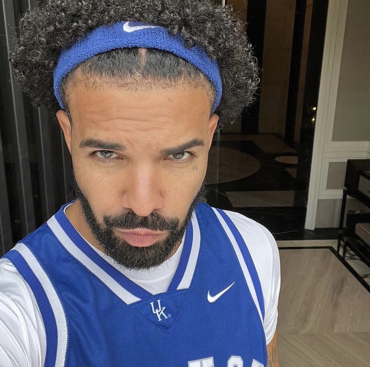 drake-kansas-city-jersey.jpg